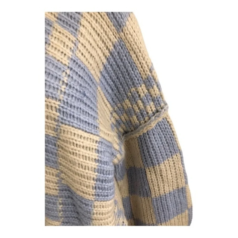 Altar'd State‎ cream & blue colorblock crochet heirloom chunky cardigan size S/M